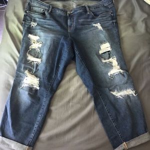 Torrid Boyfriend crop denim like new size 18